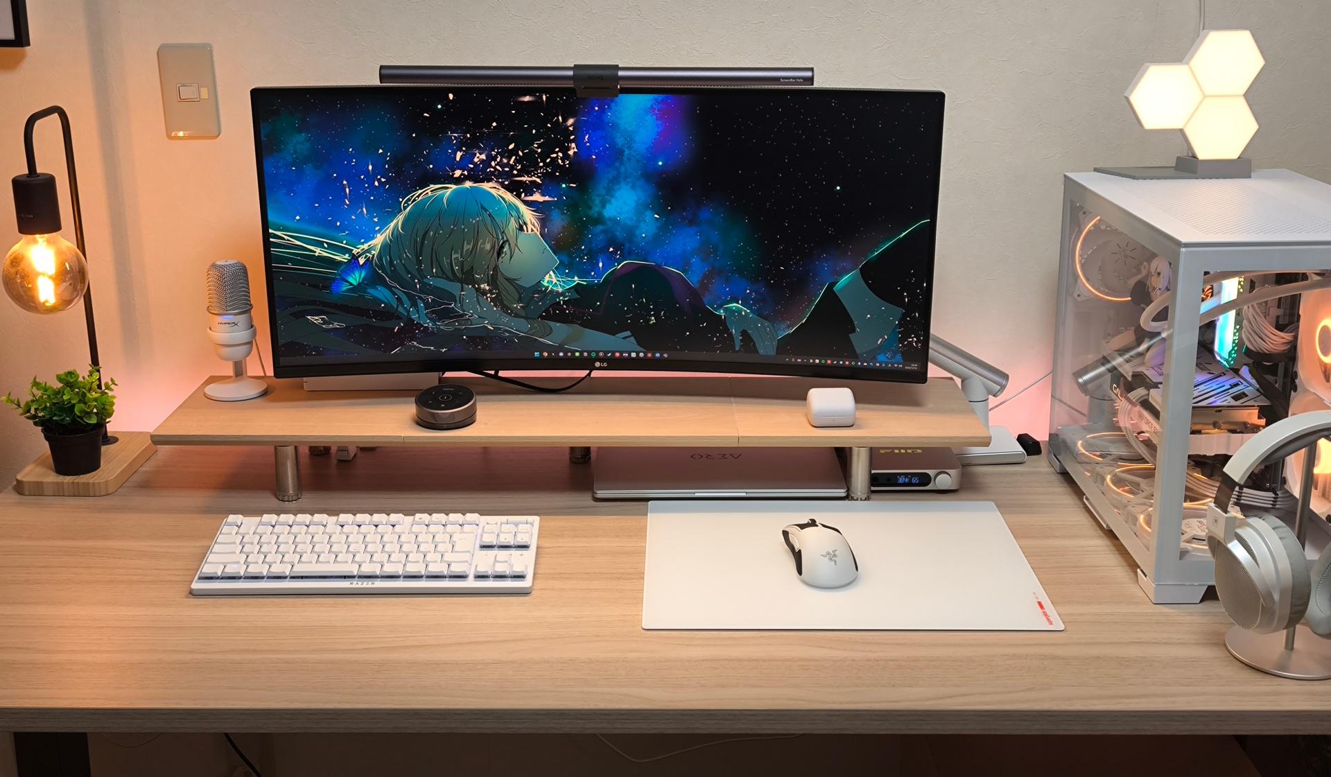 【デスクツアー2024】20代オタクの机回りを見てみよう!