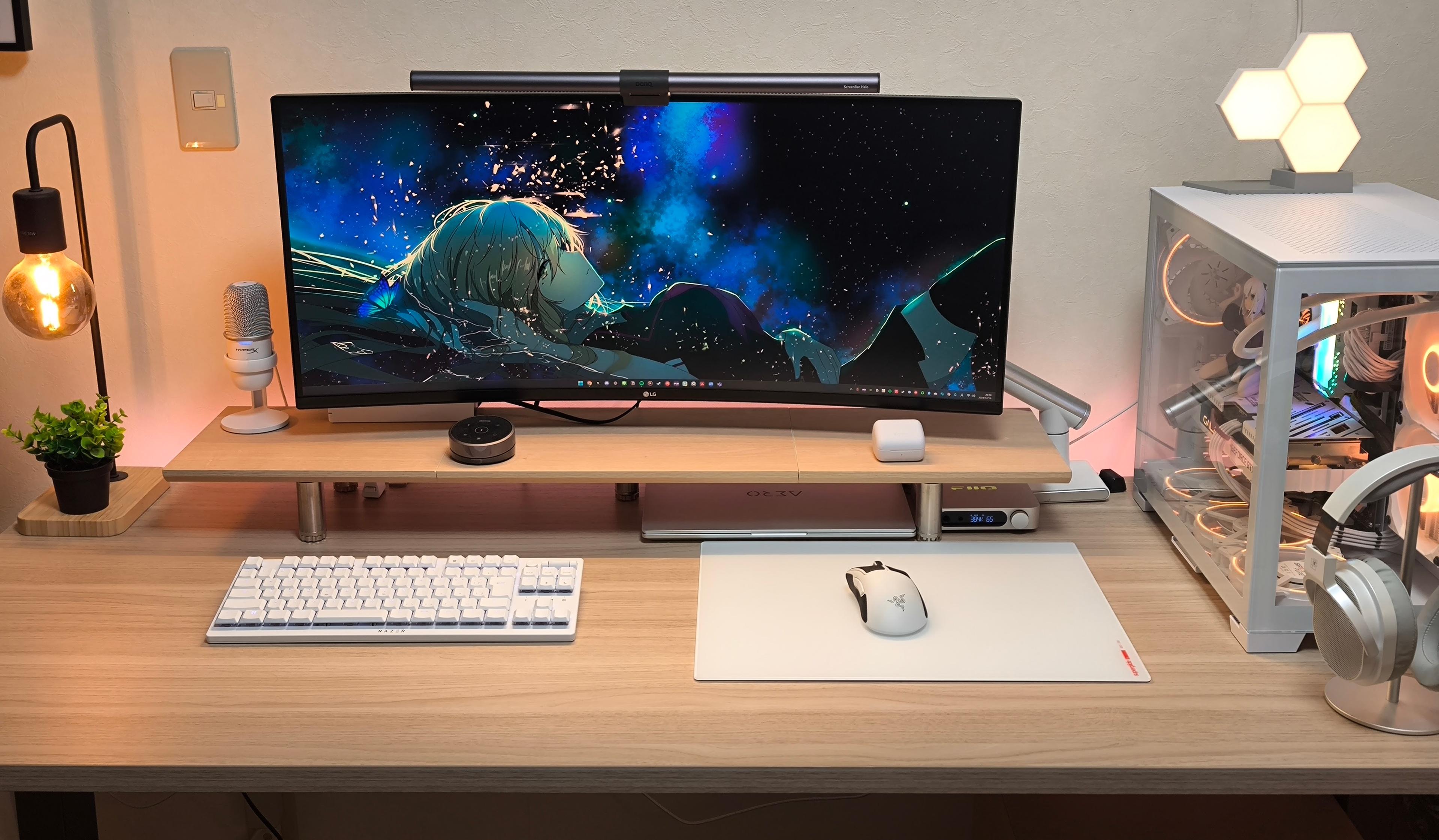 【デスクツアー2024】20代オタクの机回りを見てみよう!